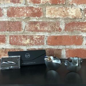 Quay Australia Lexi Sunnies never worn